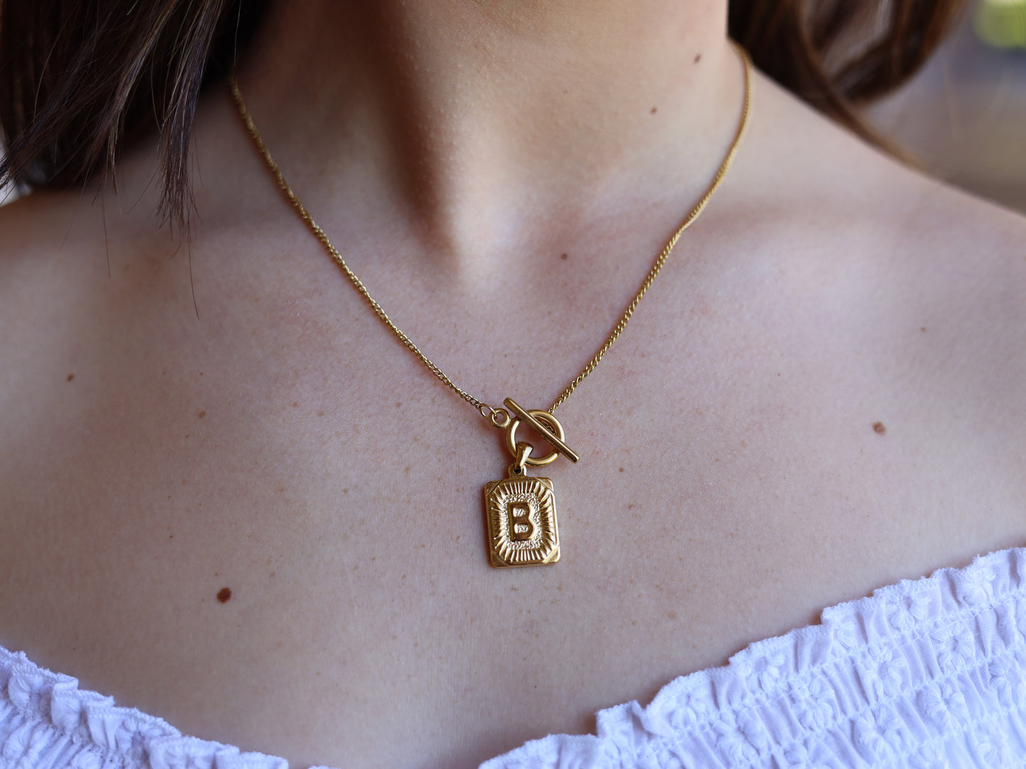 18K Gold Filled Toggle Clasp Vine Chain Initial Necklace