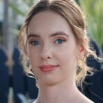 Lara Peake Parents: Who Are They?